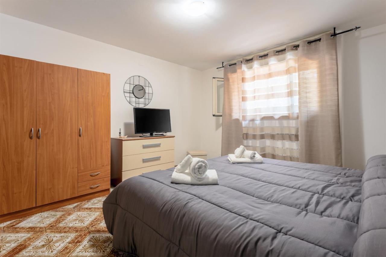 Casa In Villa A Mondello-700M Dal Mare Palermo Eksteriør billede